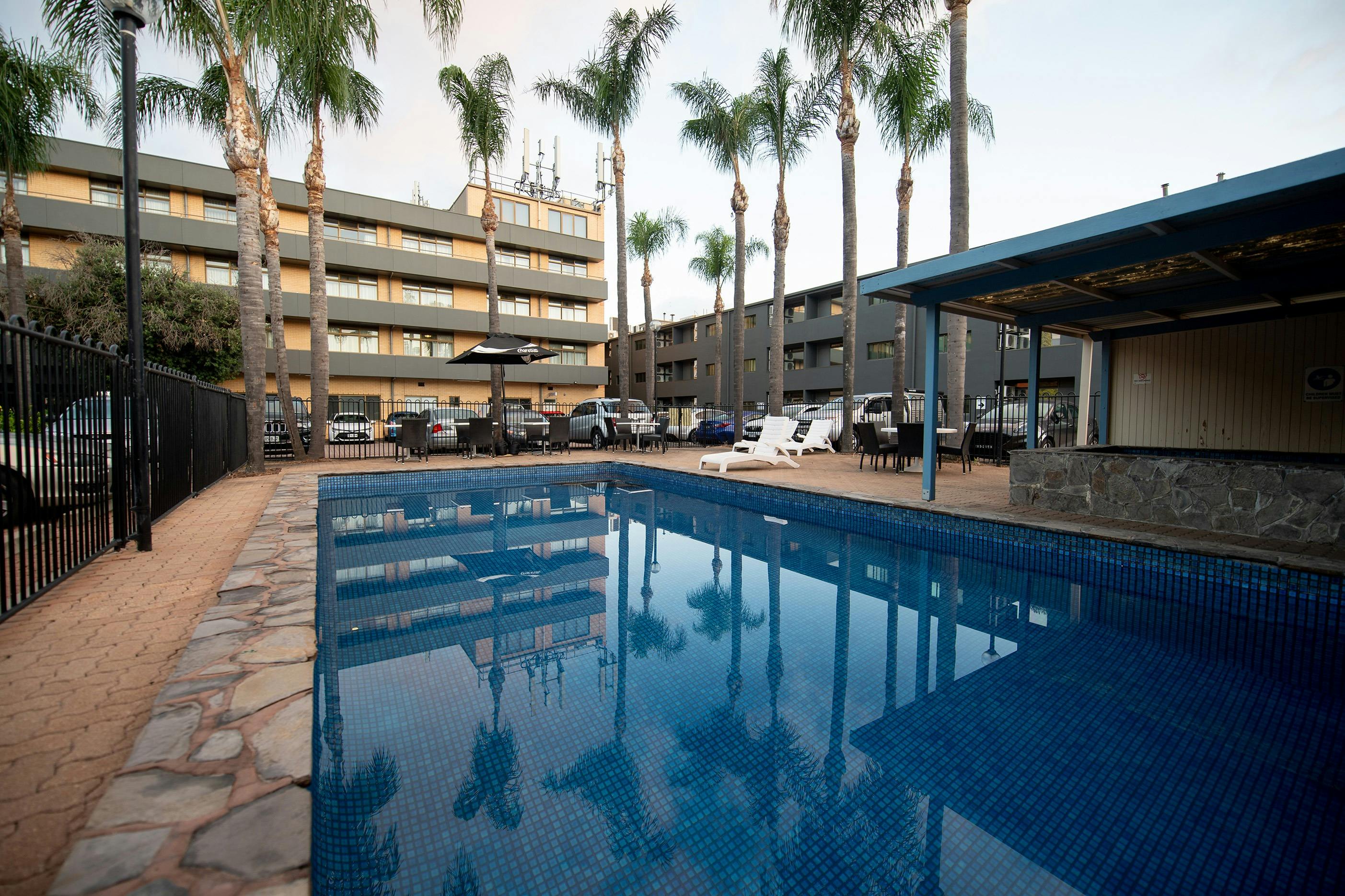 Swimming pool