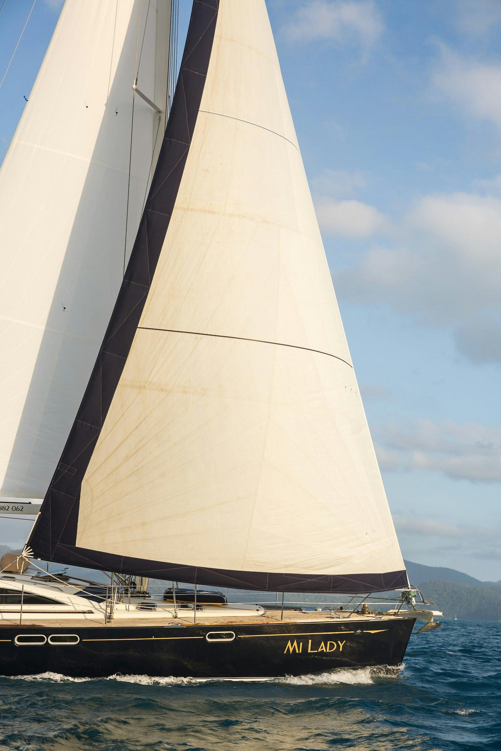 Sailing yacht charter private day sail