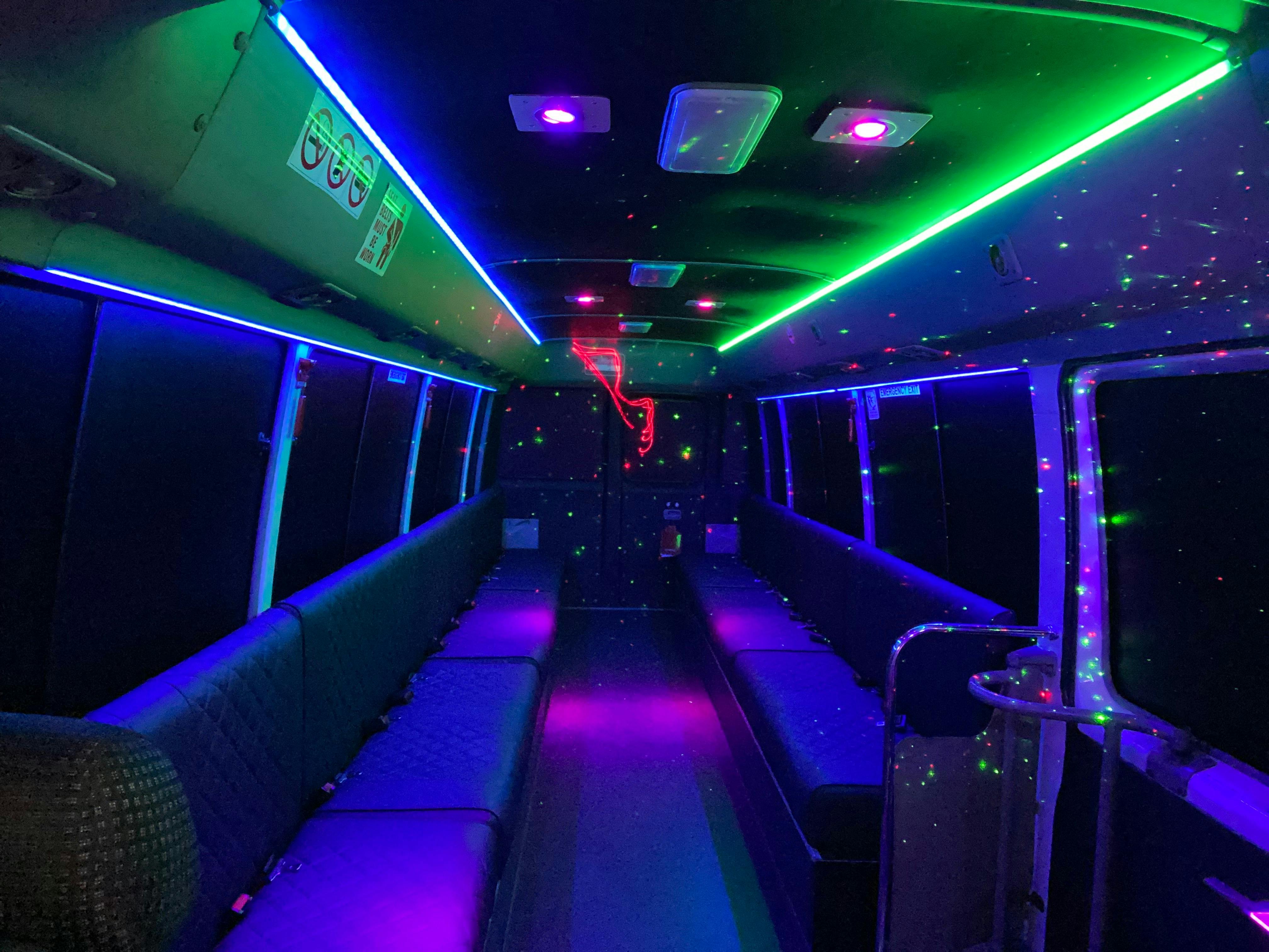 20-23 seated limo buses