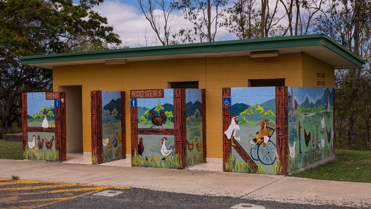 Lloyd Park toilet block