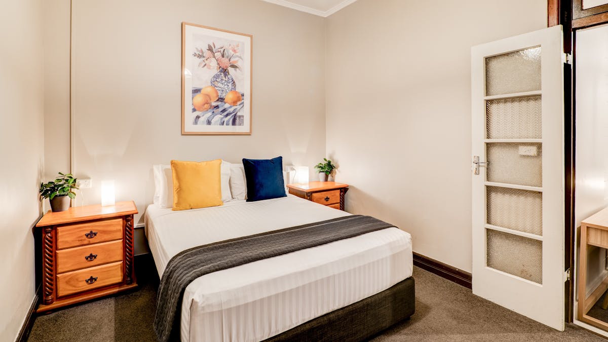 Room 4