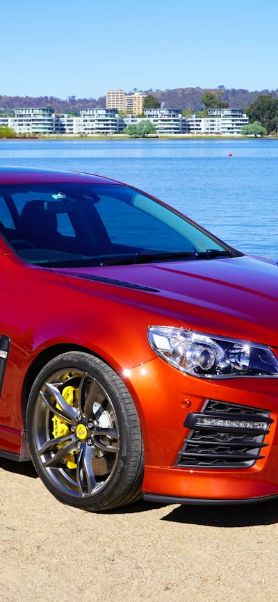 Canberra Sights Tour HSV GTS on Lake Burley Griffin