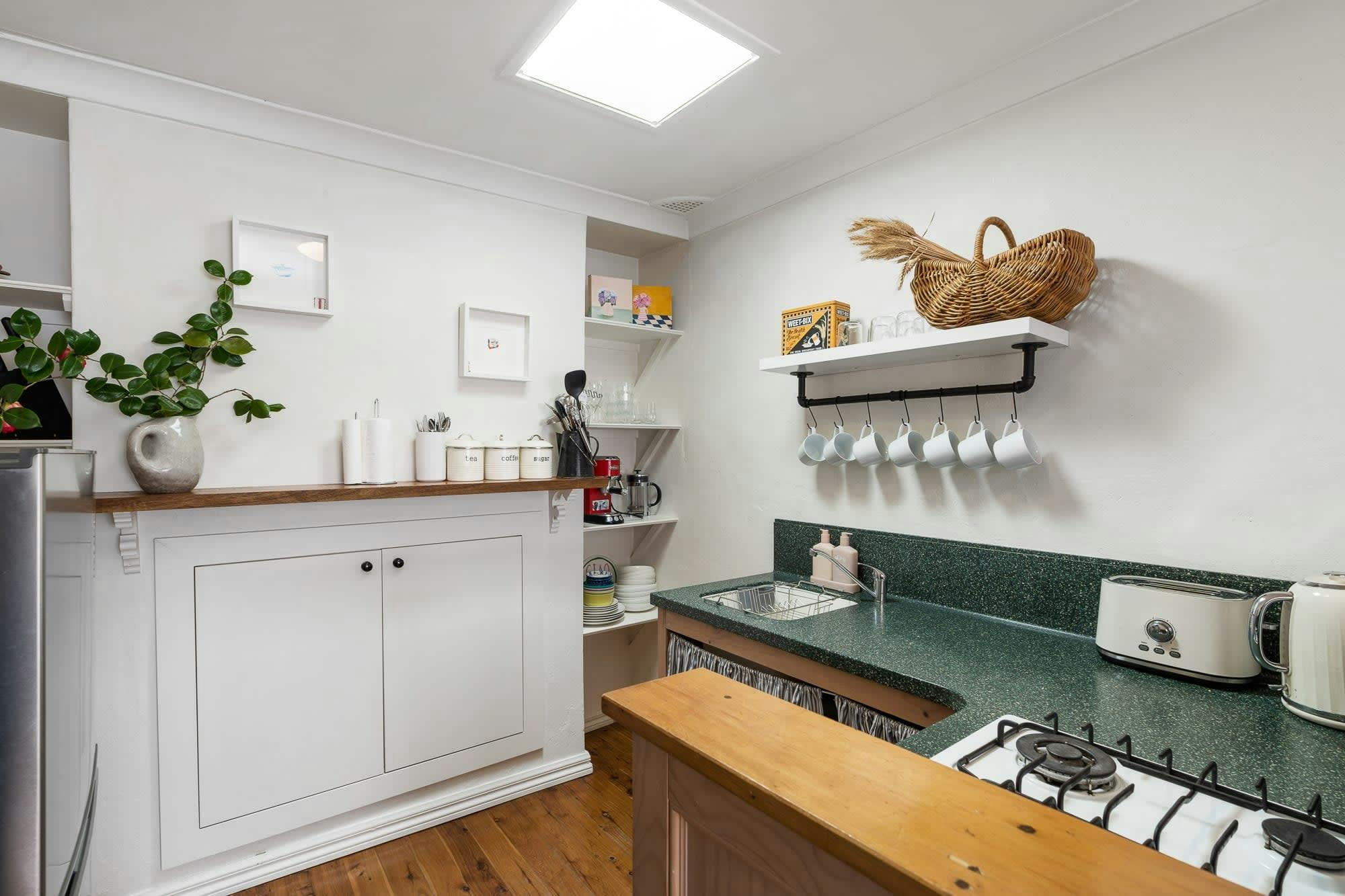 Kitchen with all appliances and amenities