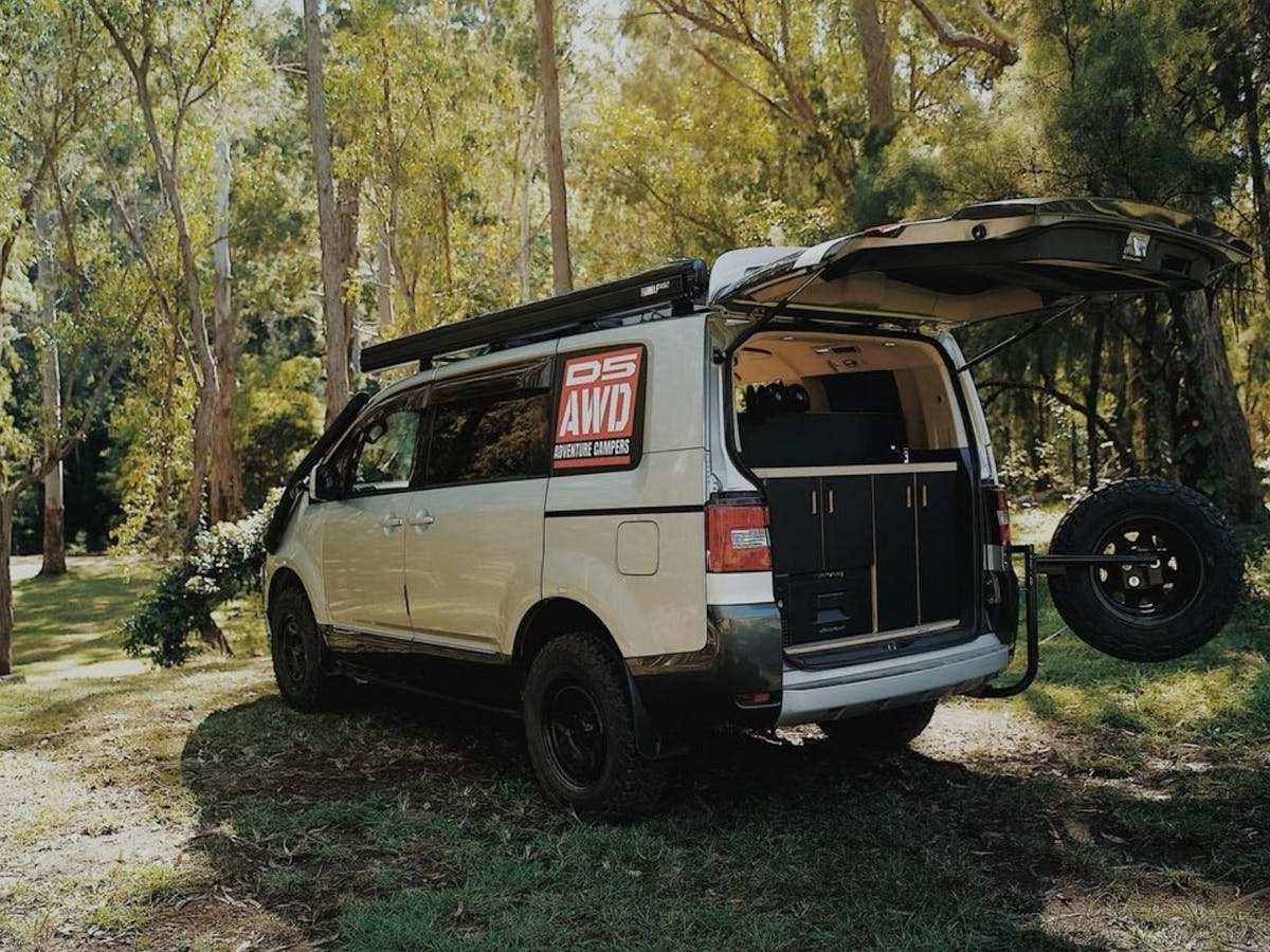 D5 4x4 Campervan Village - sleeps and seats 2 people