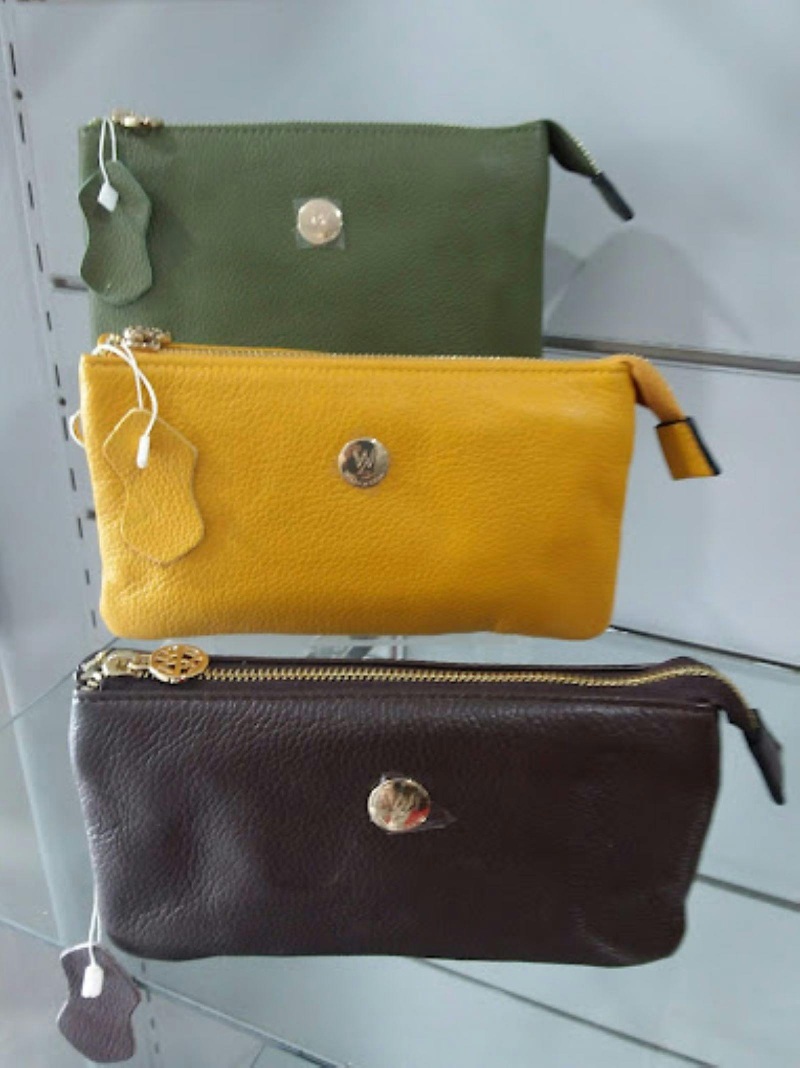 Red lane Shoes Handbags Ballina