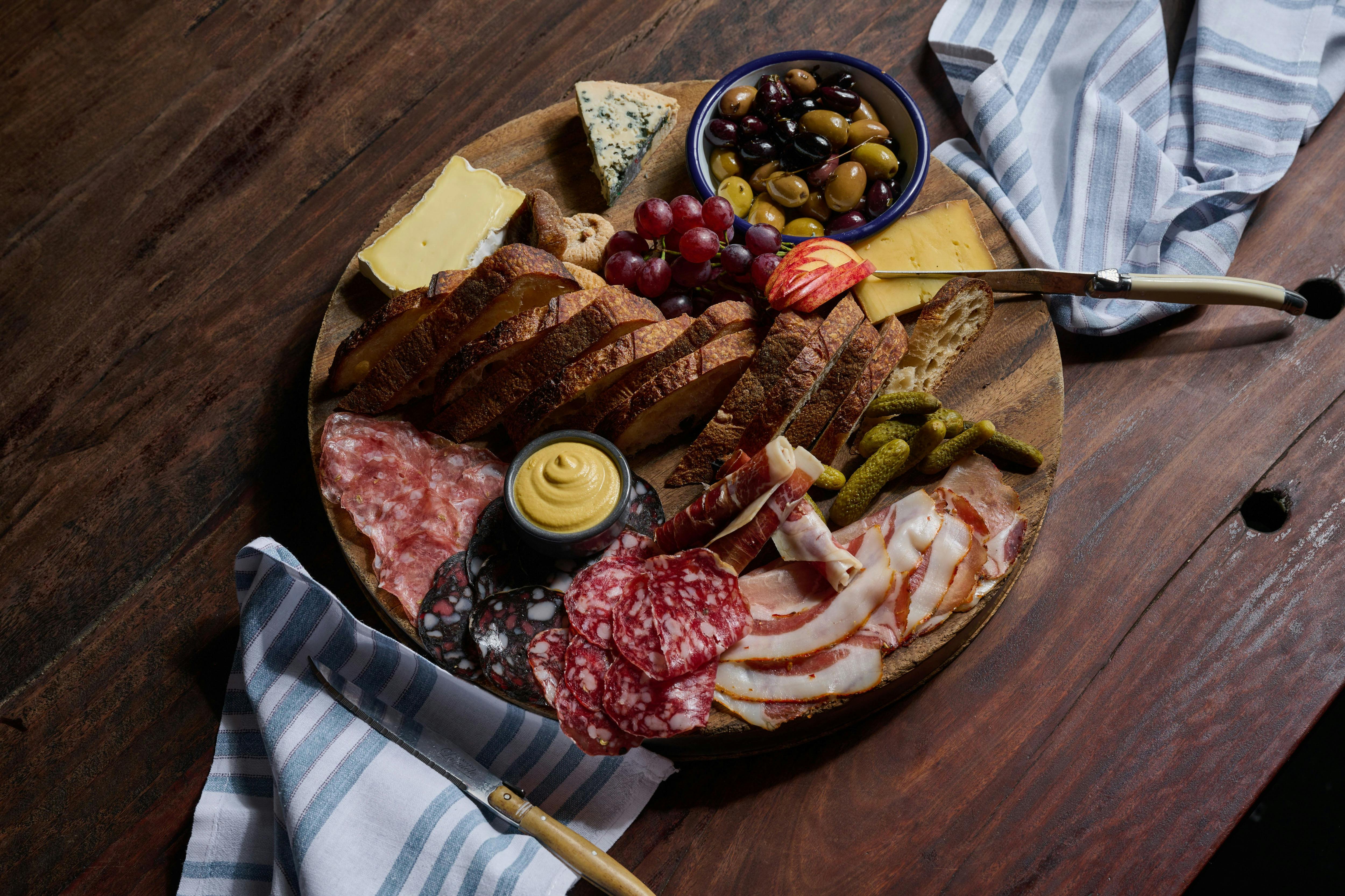 Ploughman's Platter at Boilermaker House