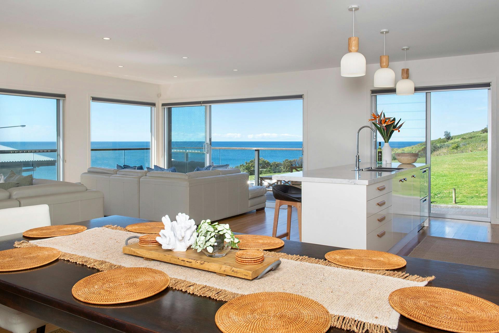 Ataahua dining and lounge with a view