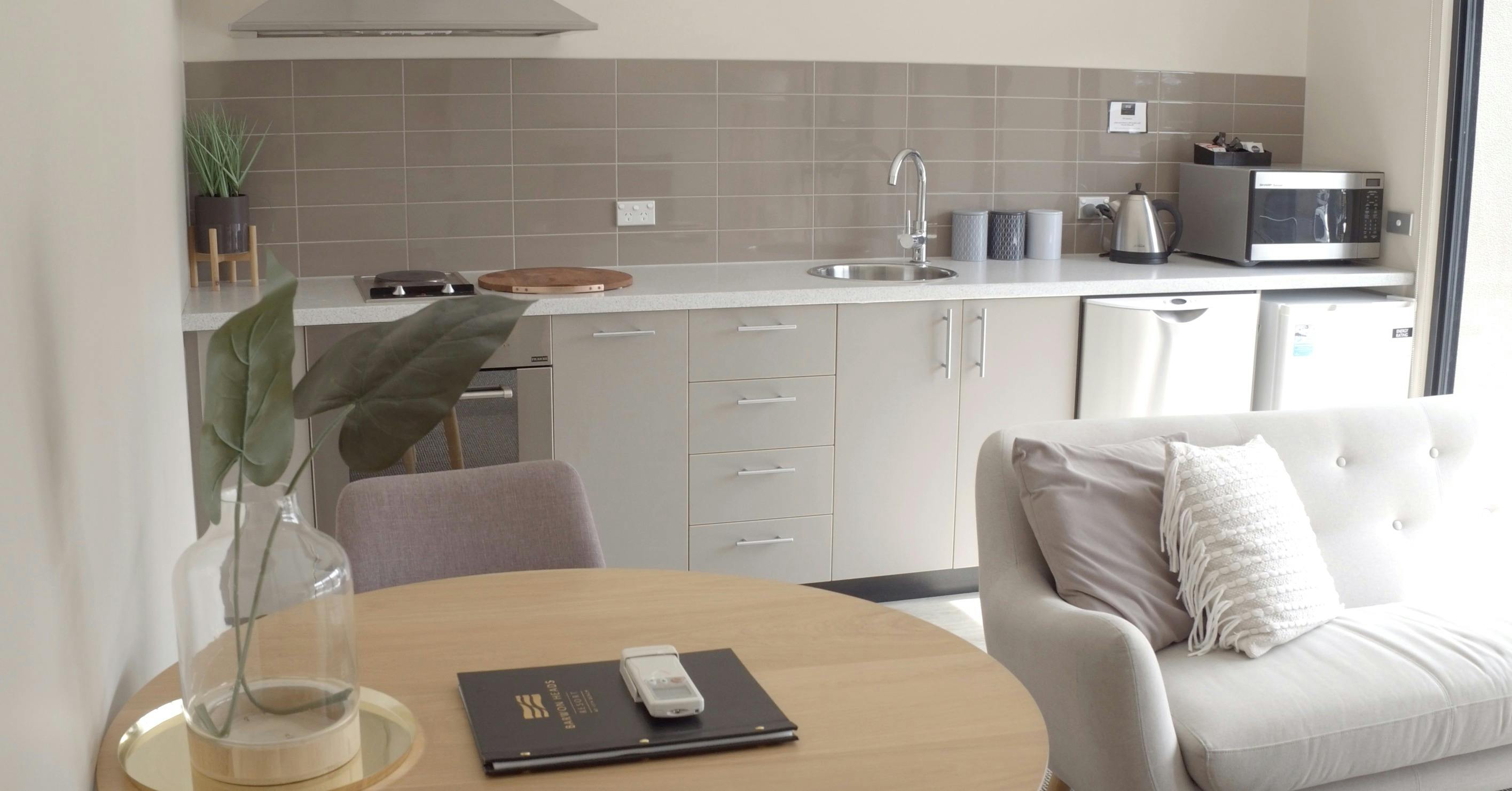 One Bedroom Apartment