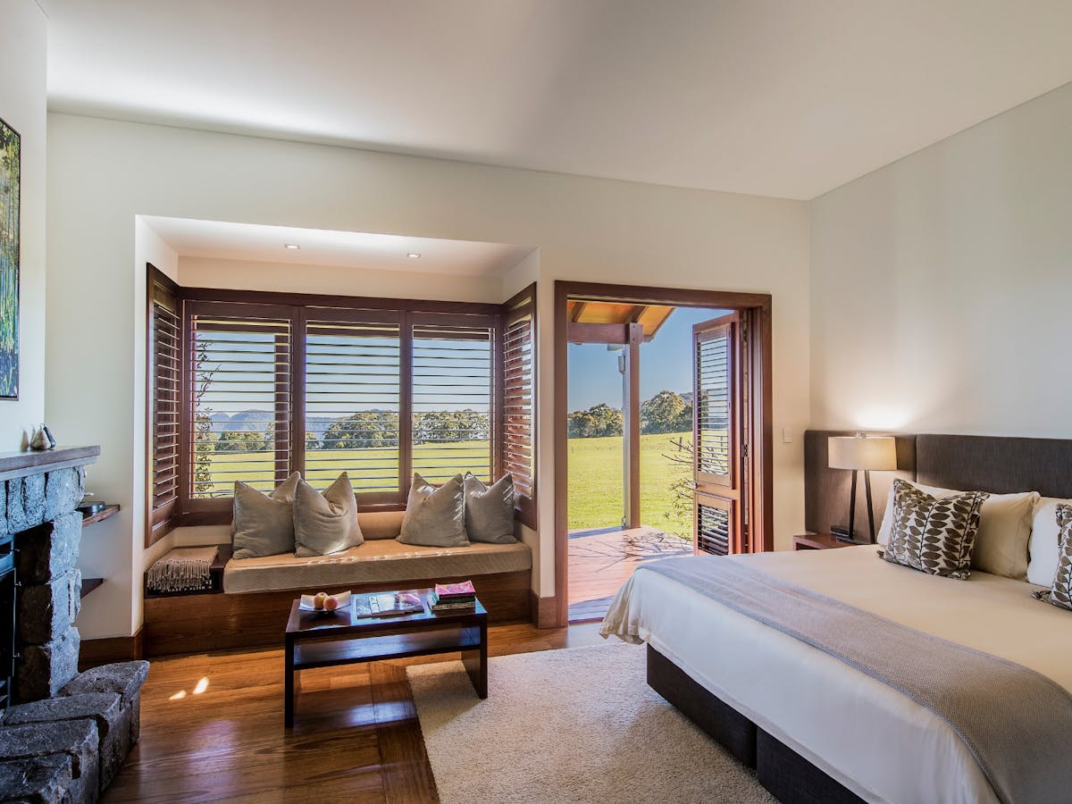 Peak Lodge Room