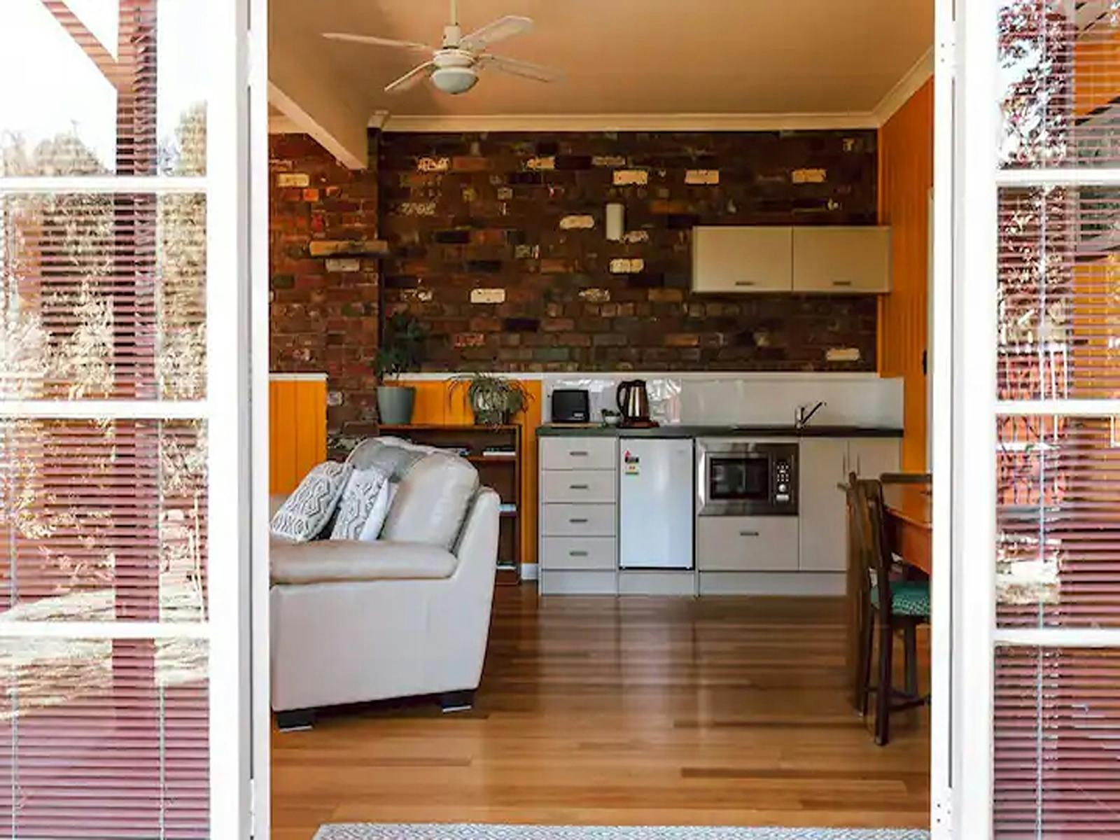 Kitchen/Lounge