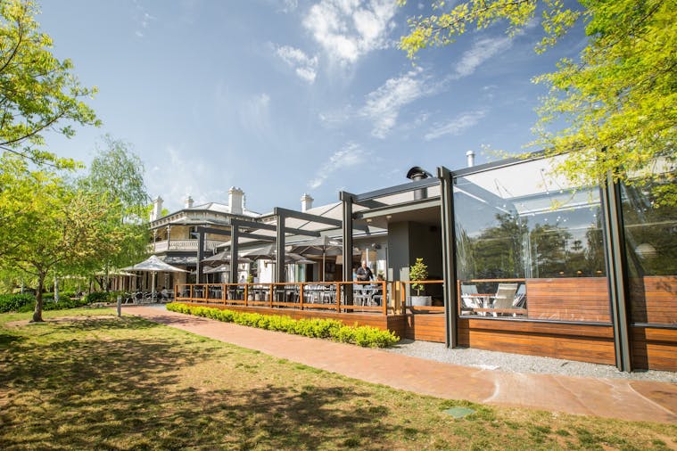 5 Rooms at the Stirling Hotel