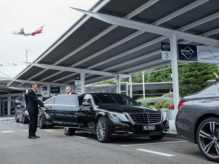 Airport Transfer Limousine Sydney Royale Limousines | Sydney, Australia - Official Travel & Accommodation