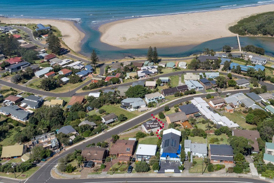 Nanny & Poppy's Beach House