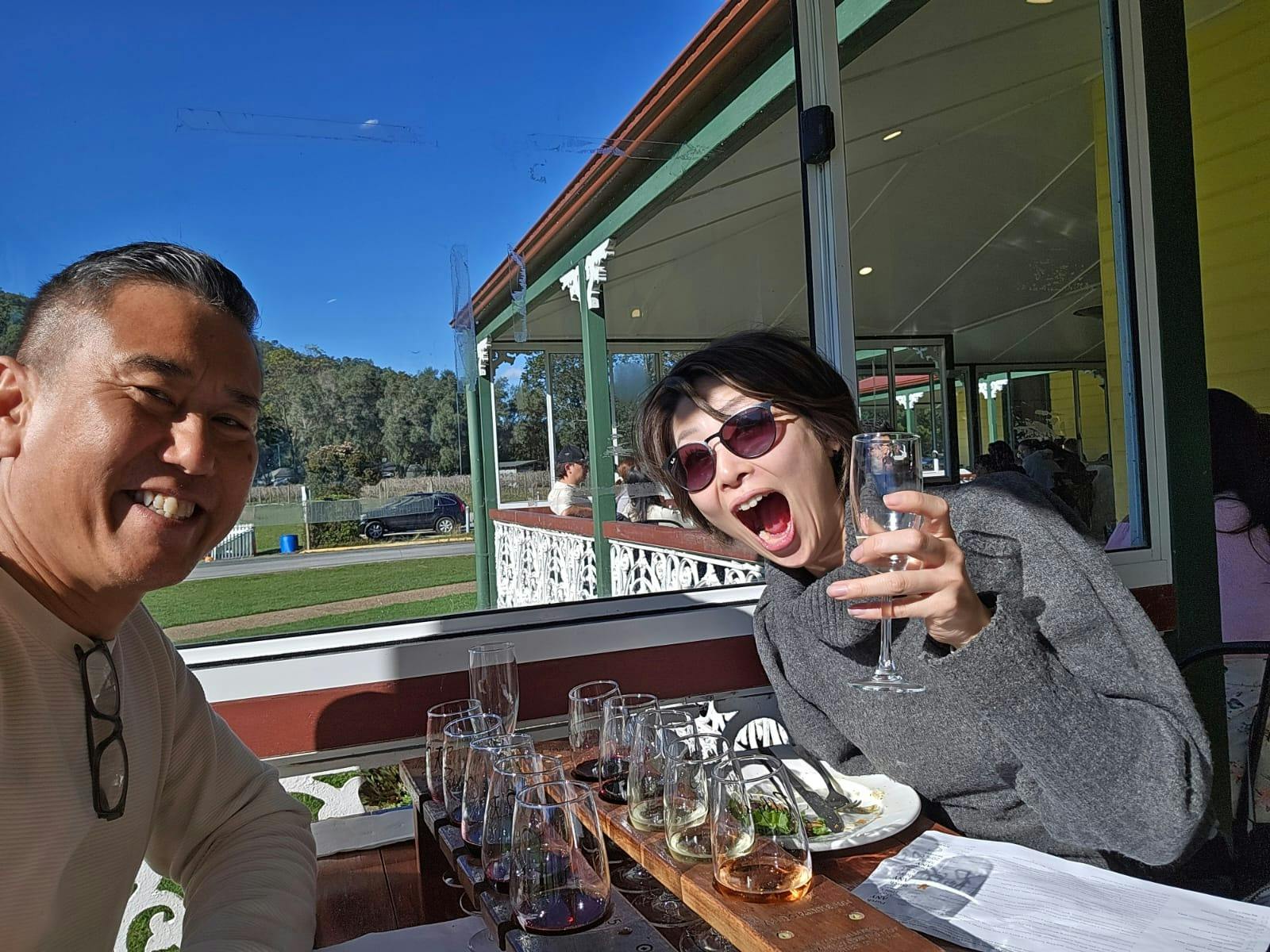 VIP upgrade Brisbane Hot Air Ballooning and O'Reilly's Vineyard Breakfast and Door to Door Transfers