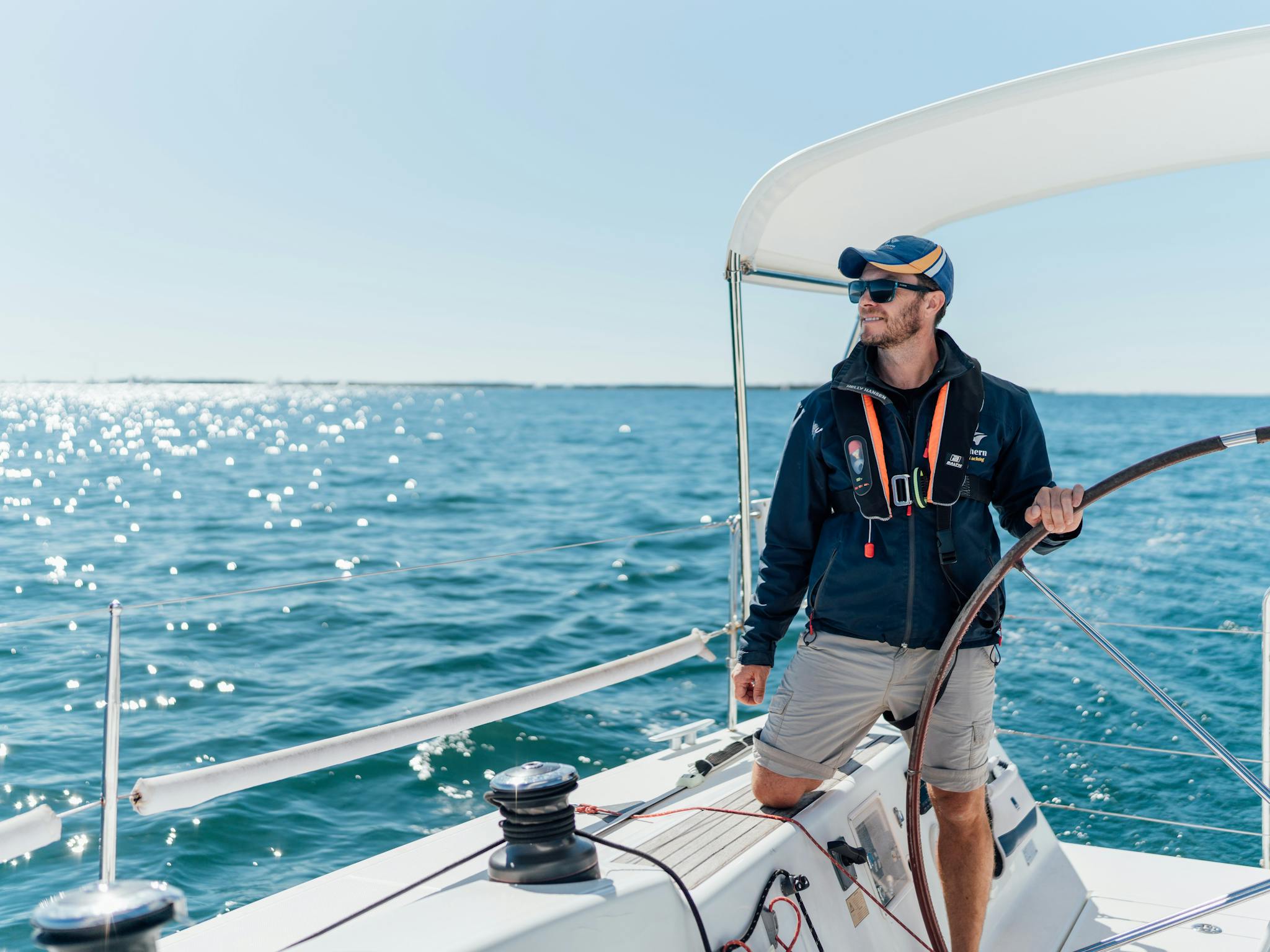 Southern Cross Yachting - Enjoy the beauty of the water Southern Cross Yachting - Enjoy the beauty of the water