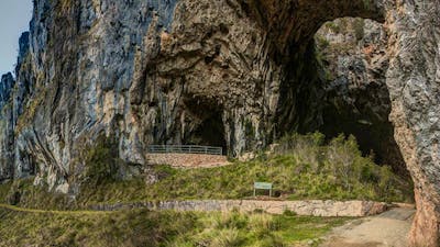 Yarrangobilly Caves – Castle walk