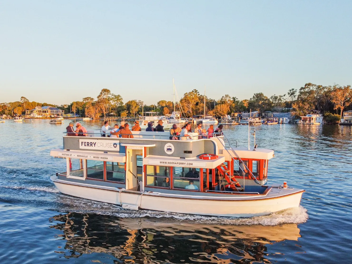 Noosa Ferry Photo