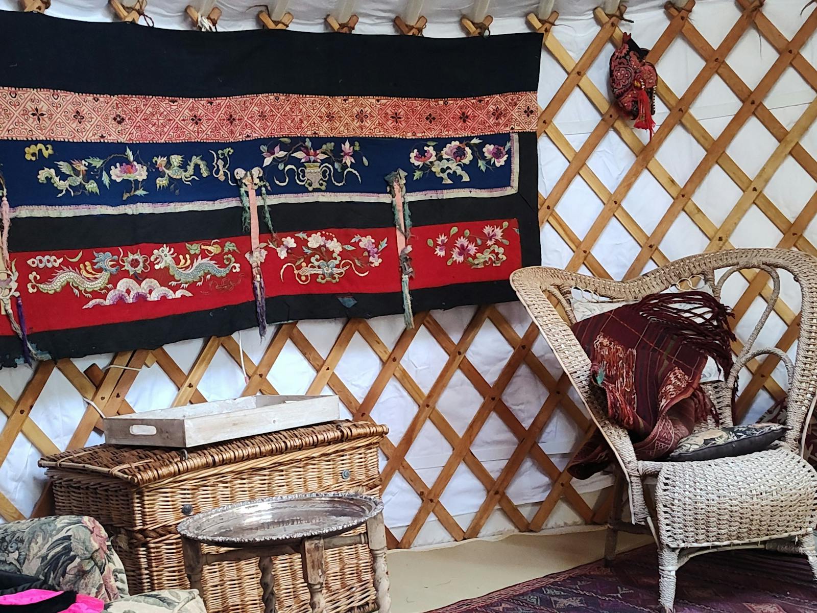 Chillout Yurt for us girls COTU
