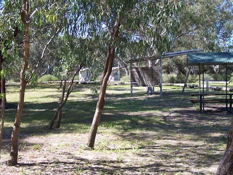 Coach and Horses Campground, Paroo Darling National Park.  Photo: Dinitee Haskard/NSW Government