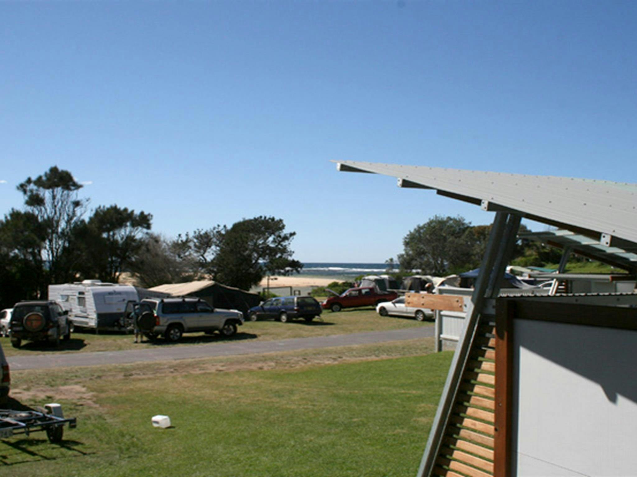 Congo campground facilities, Eurobodalla National Park. Photo: Christina Bullivant/DPIE
