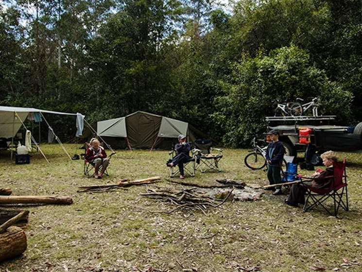 Maxwells Flat campground, Cottan-Bimbang National Park. Photo: John Spencer/OEH