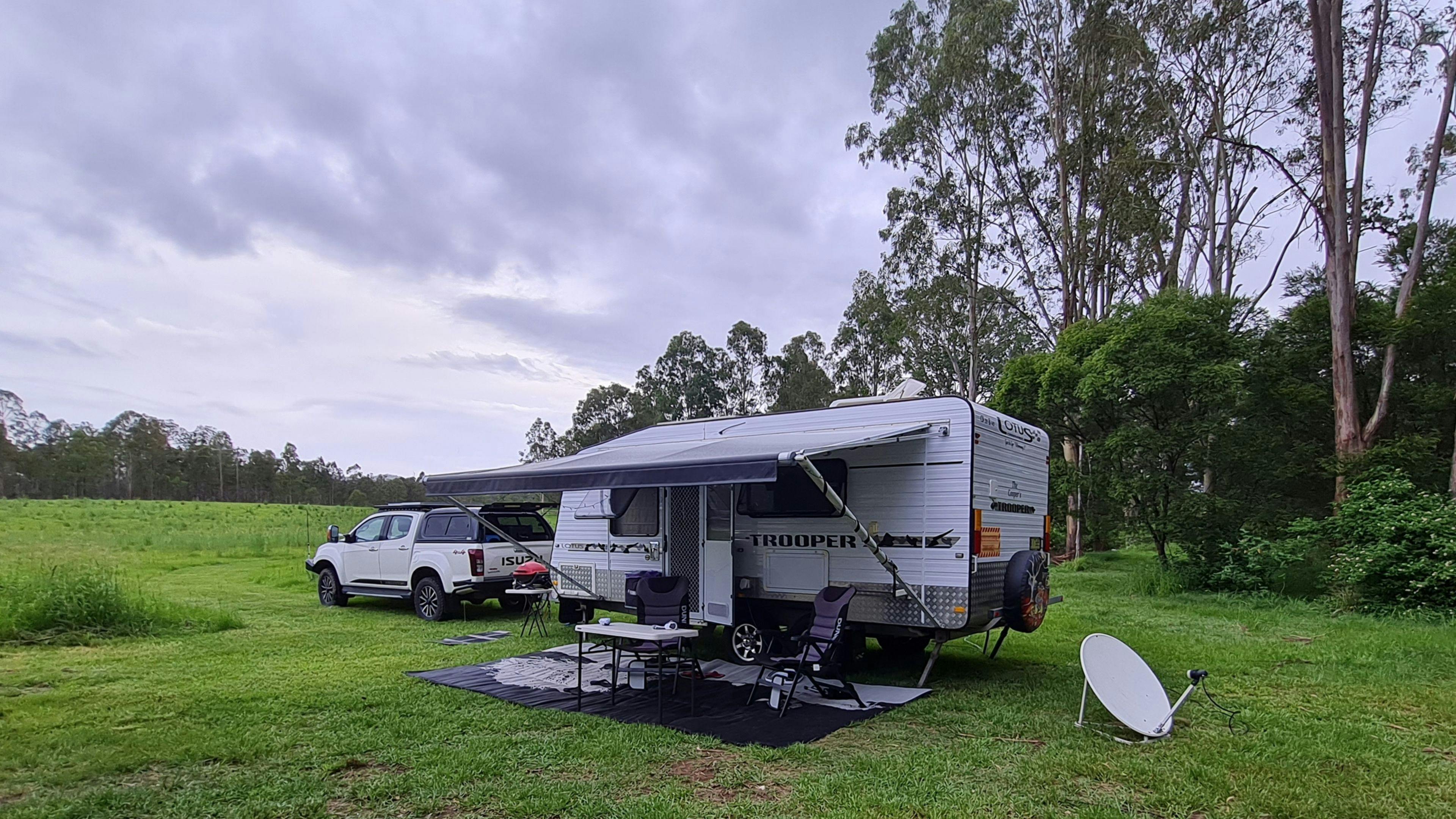 Creek camping at Dryland