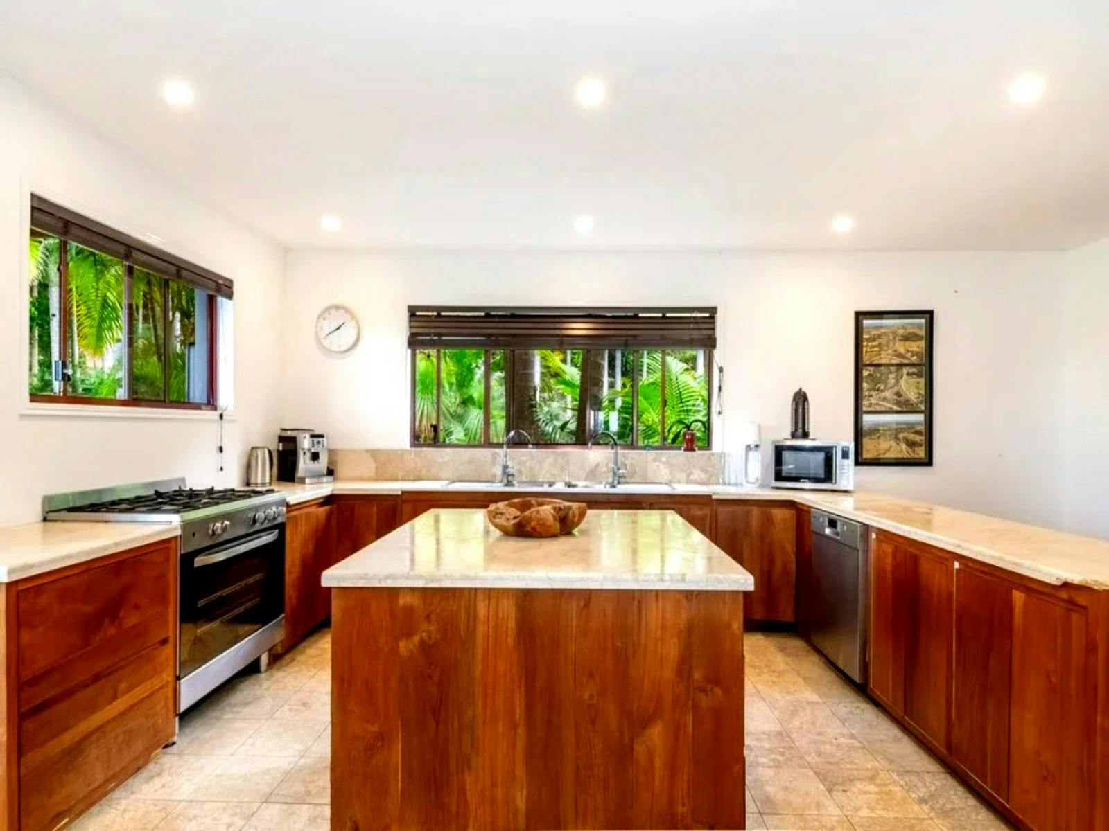 create a feast in the fully equipped gourmet kitchen