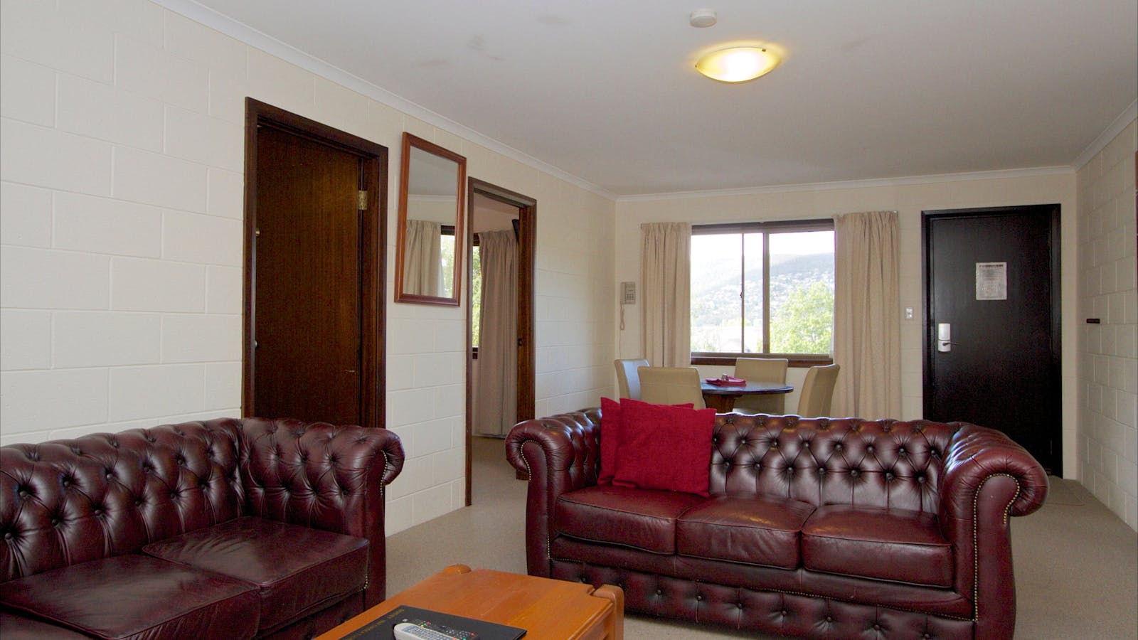 Grosvenor Court Apartments