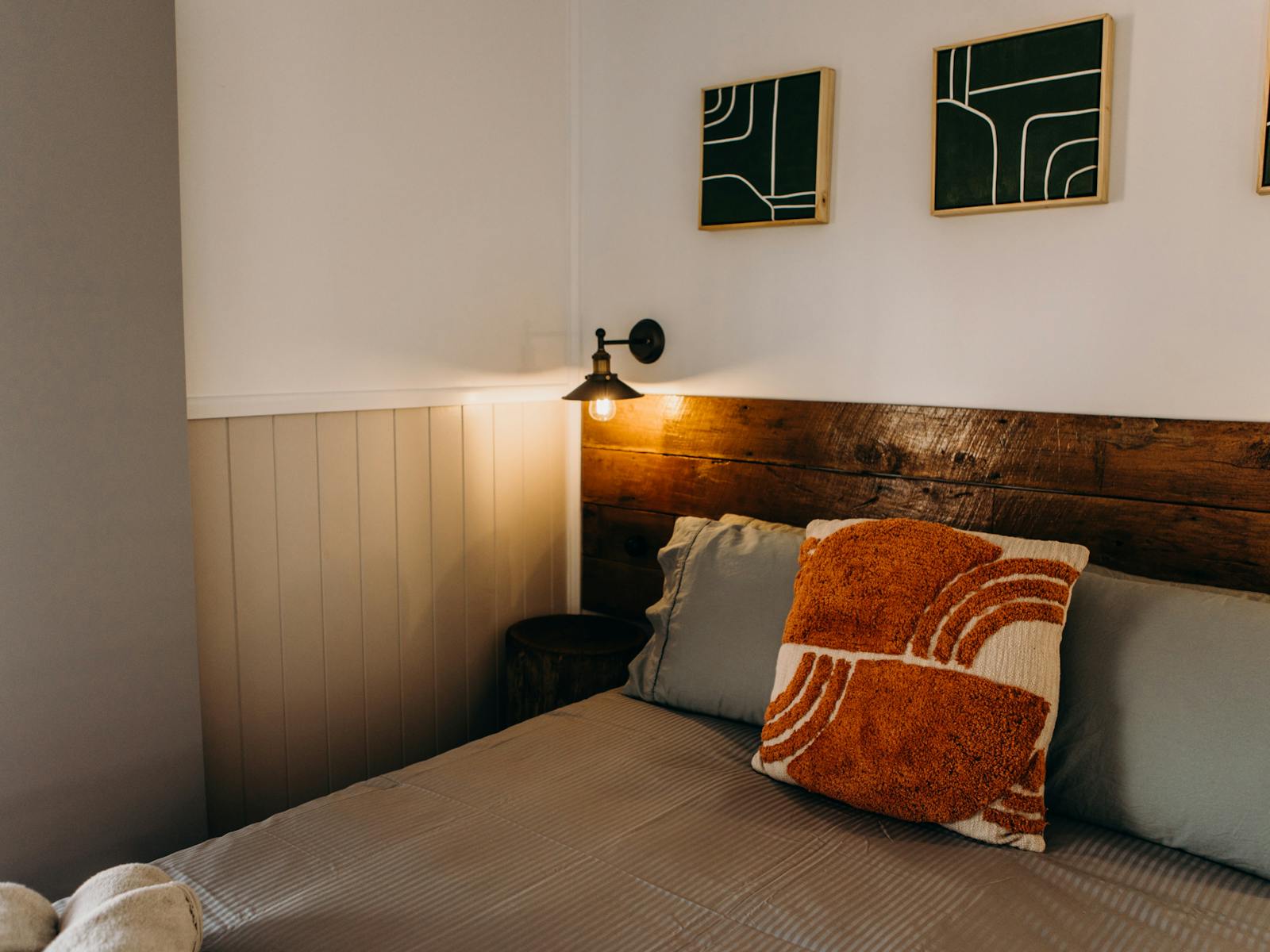 inside view of Brolga Hut