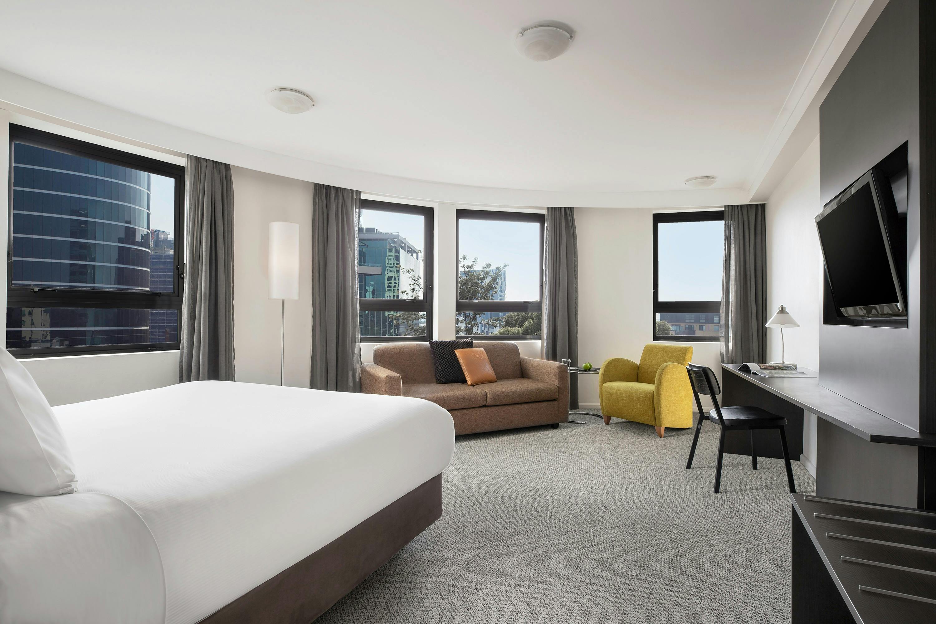 Mantra Parramatta - Executive Spa Studio