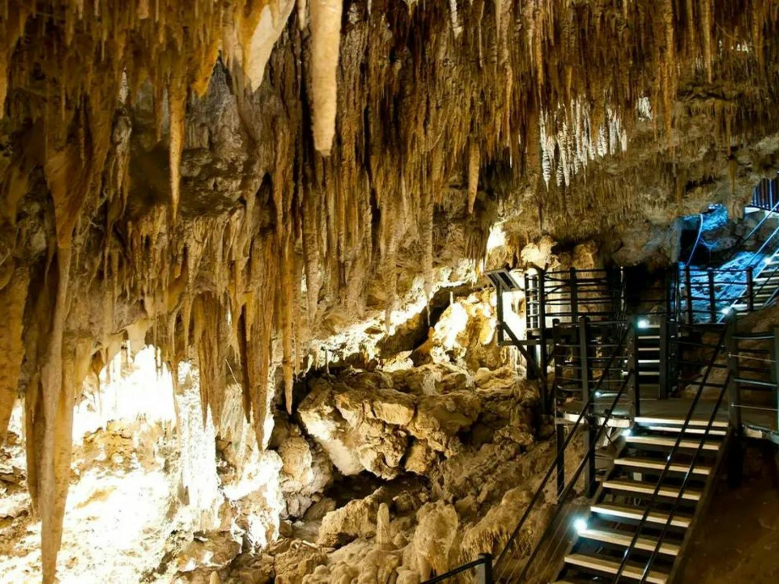Inside_Yallingup_Ngilgi_Cave