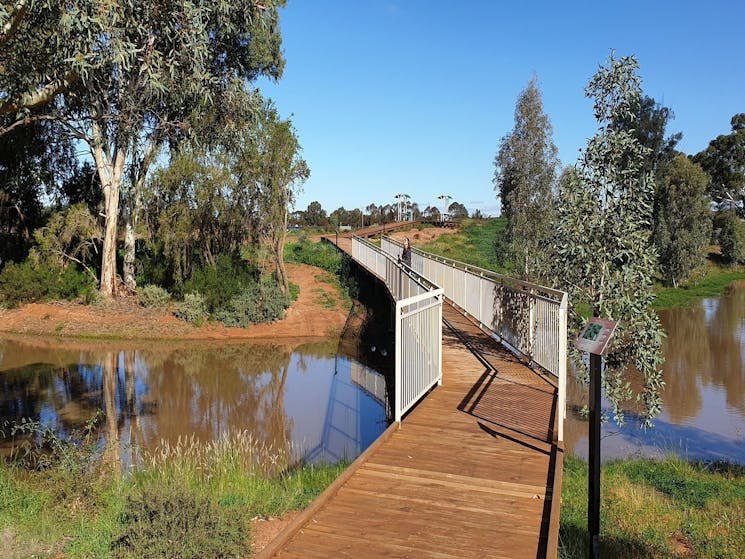 Wetlands of Wyalong NSW Holidays & Things to Do, Attractions and Events Wetlands of Wyalong NSW Holidays & Things to Do, Attractions and Events