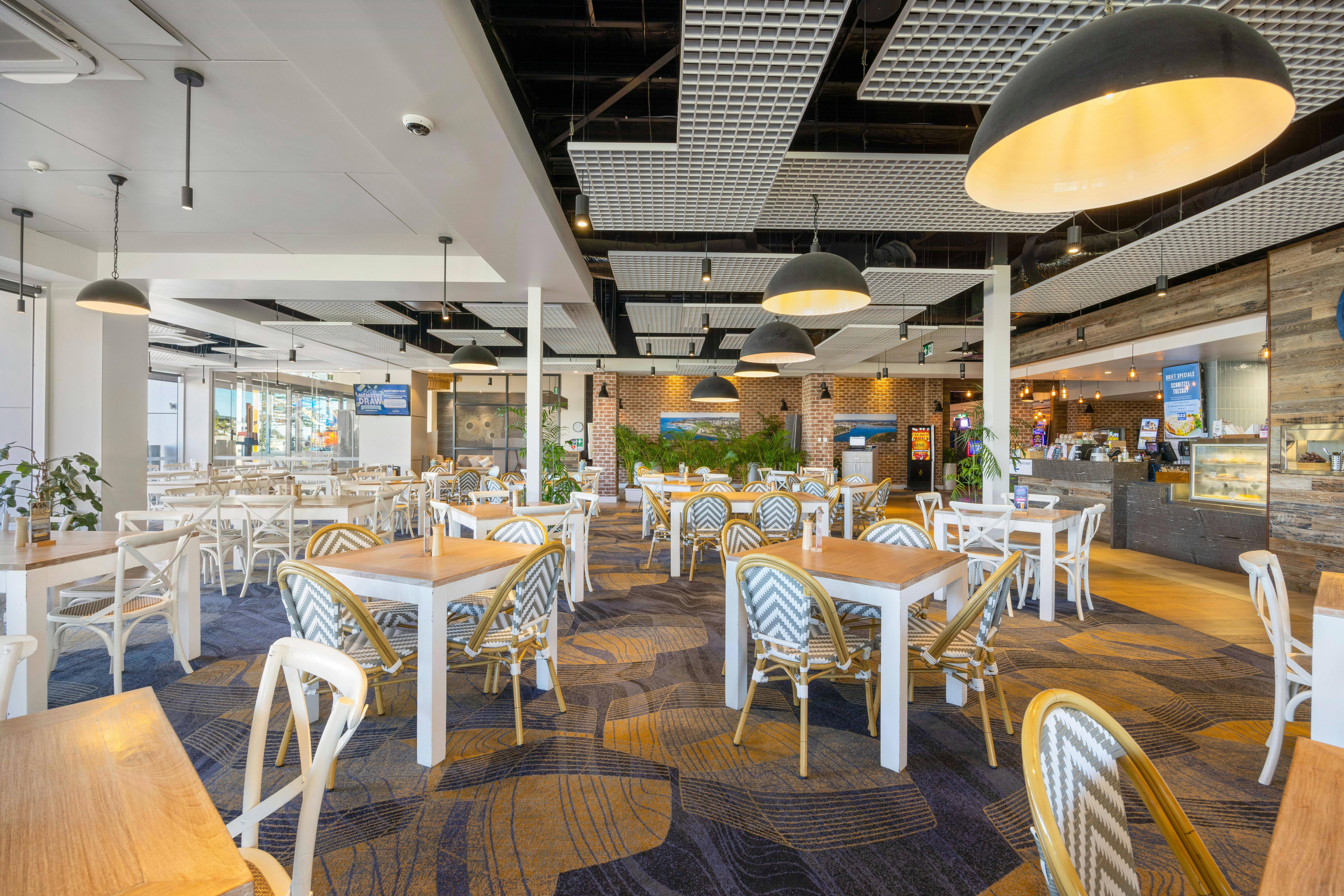 Drift Bar. Cafe. Restaurant