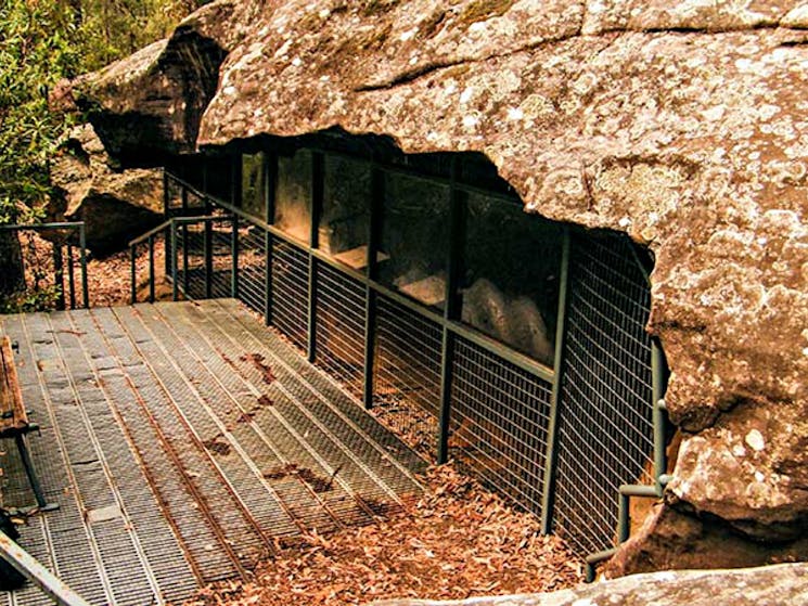 Red Hands Cave, Blue Mountains National Parks. Photo: Craig Marshall/NSW Government