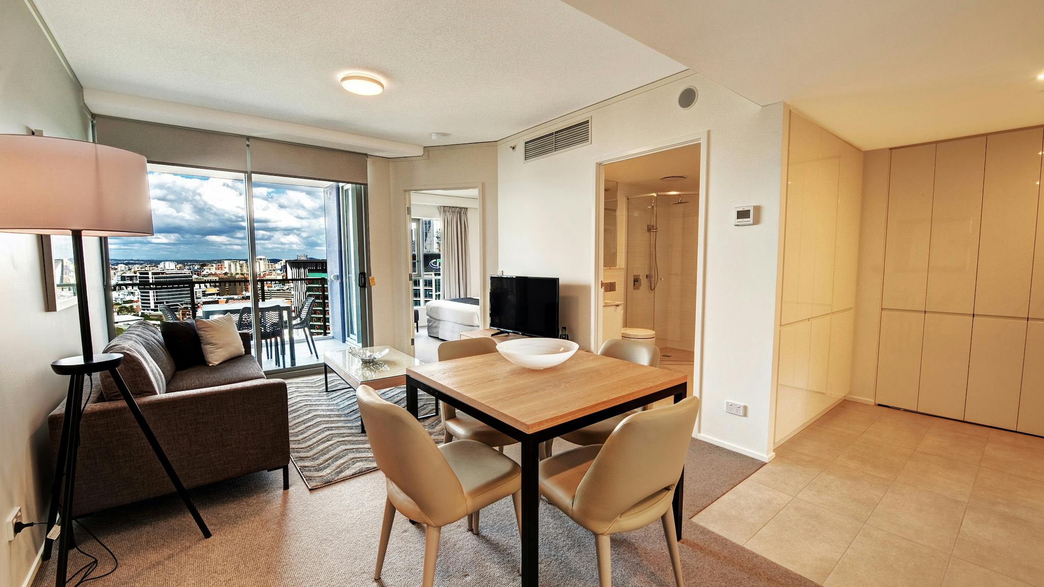 1 Bedroom Apartment