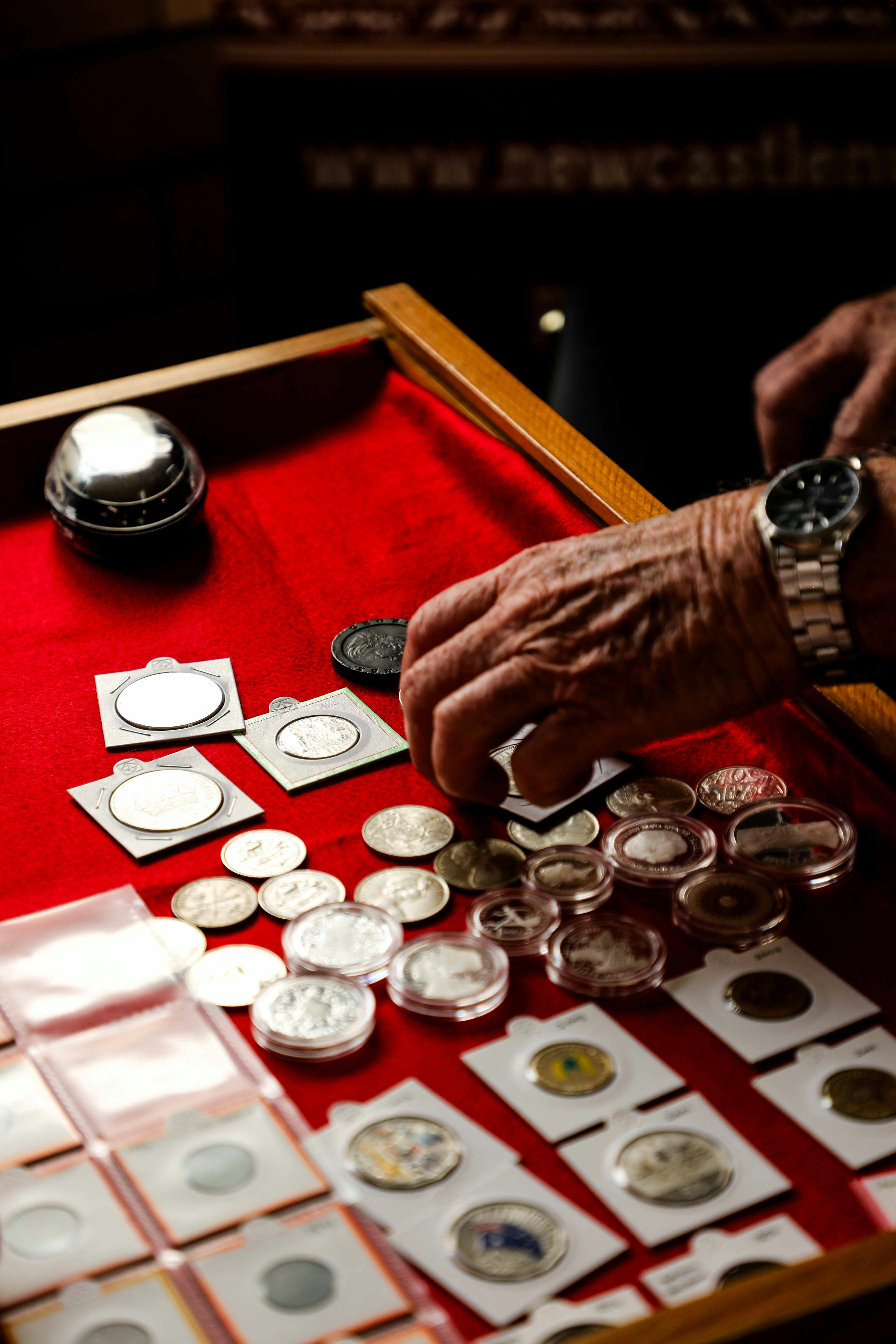 Free Bank note and coin valuations by experienced valuers