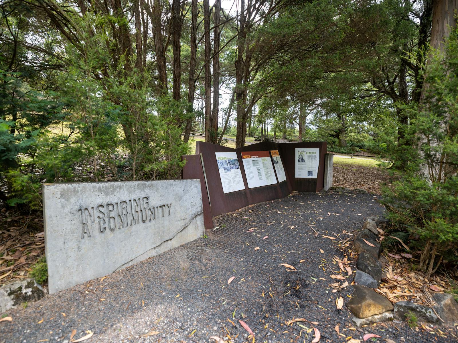 Signs at the start of the Leven Canyon