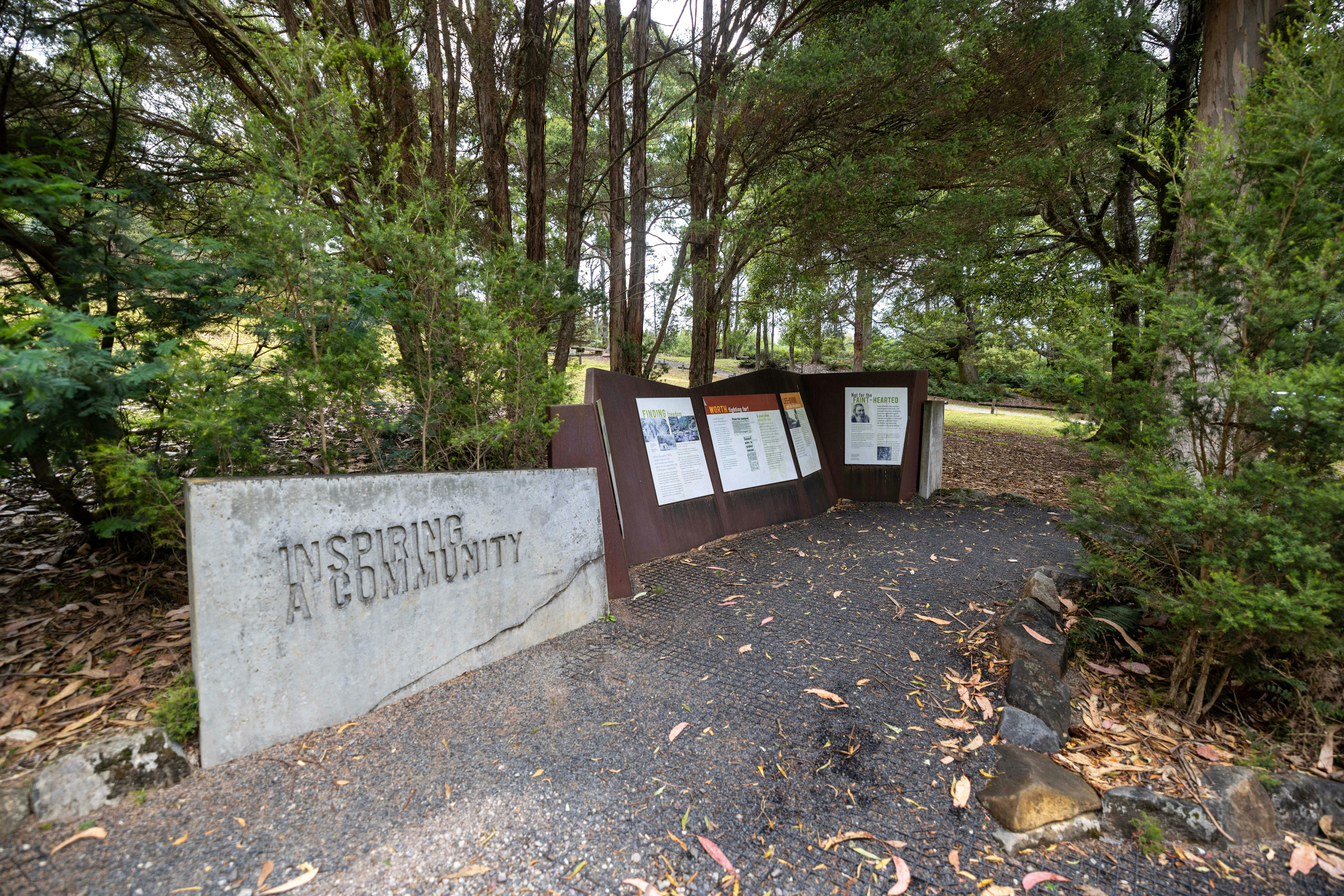 Leven Canyon Lookout Track