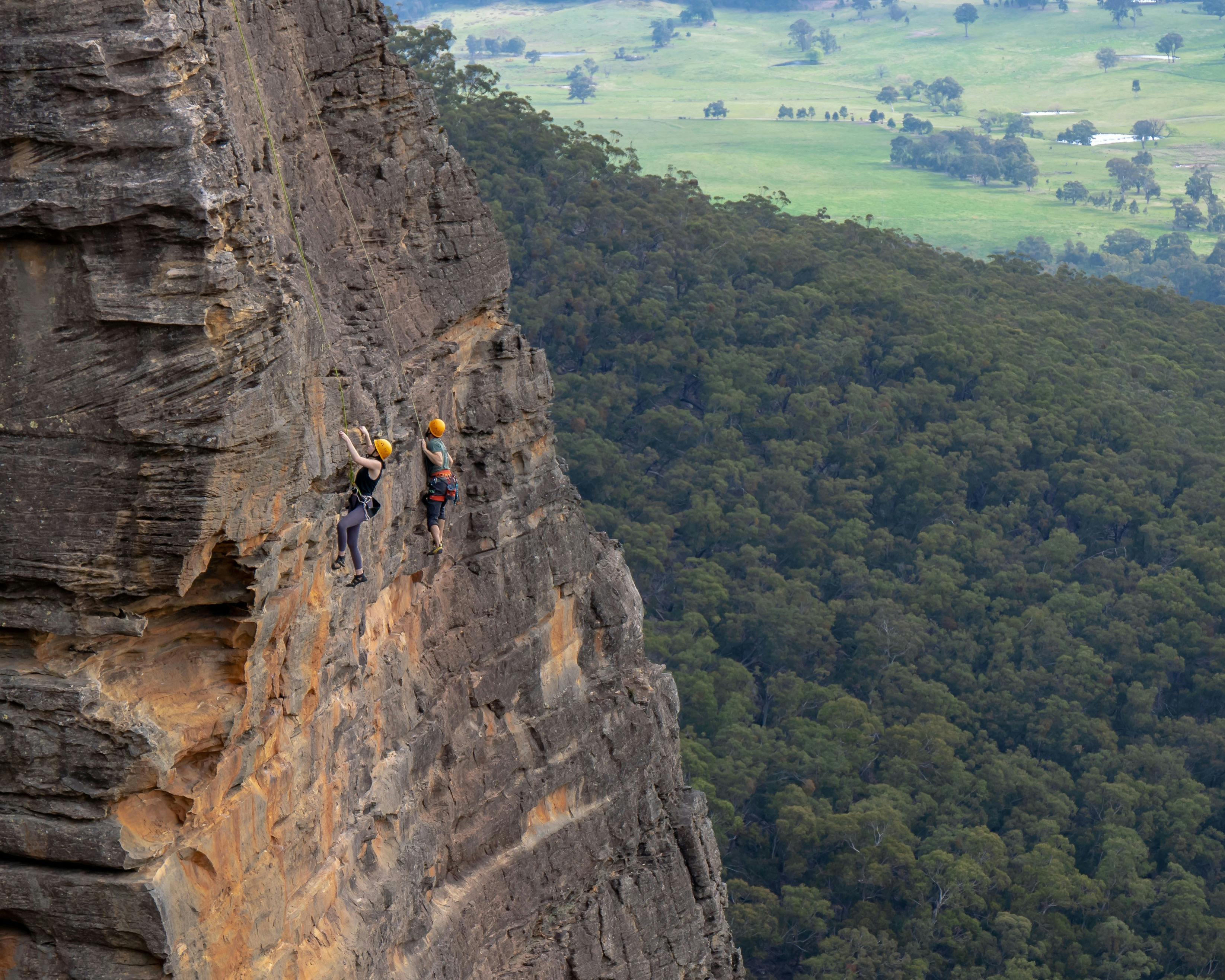 Intermediate rock climbing in the Blue Mountains