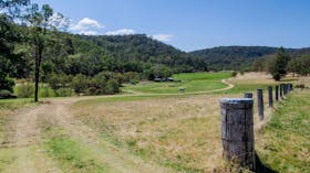 Howes Trail