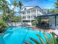 heated and cooled pool at Garrick House holiday apartments