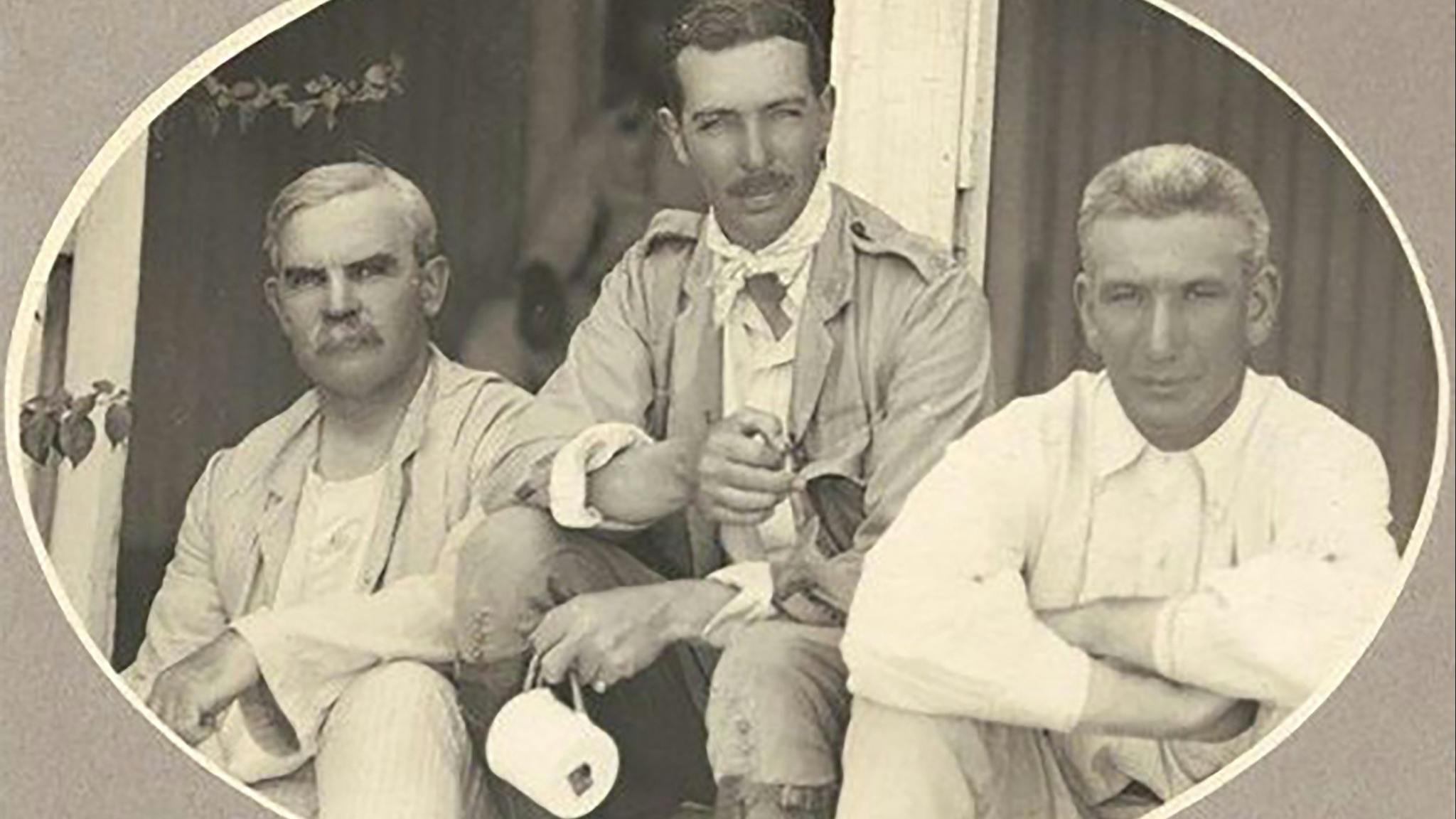 1912 - Minister Josiah Thomas, Sir Walter Barettelot, Dr John Gilruth, Katherine Telegraph Station.