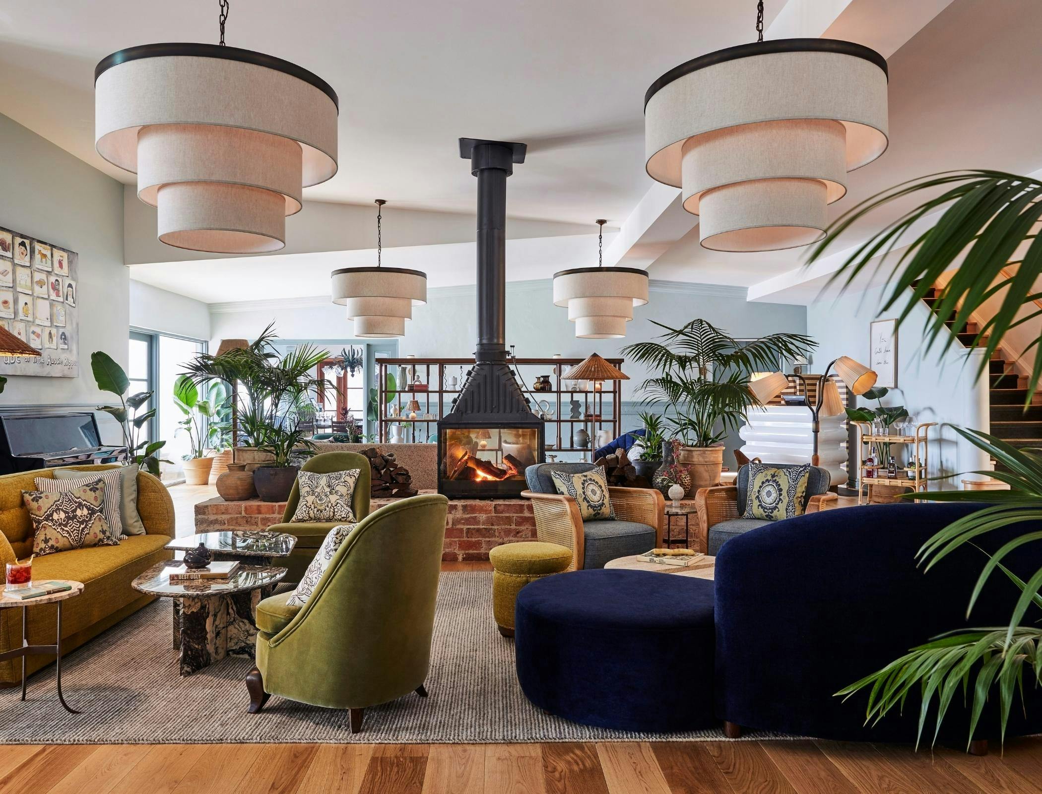 George's Bar & Dining