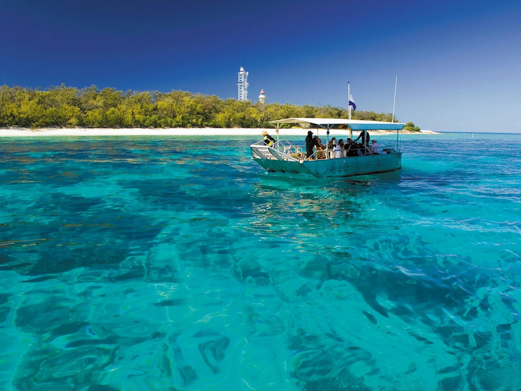 Glass bottom boat, Lady Elliot Island