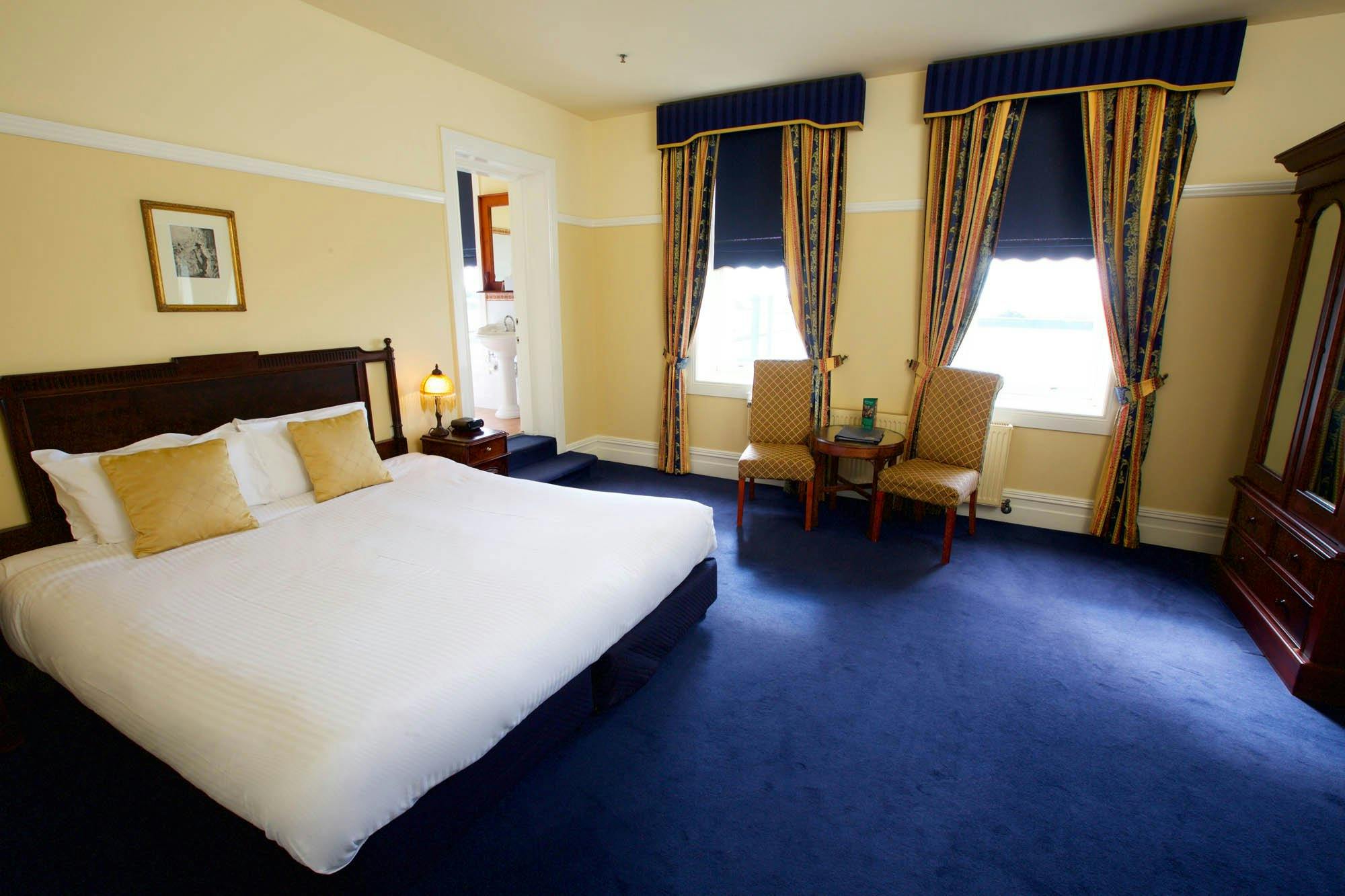 Premier Rooms