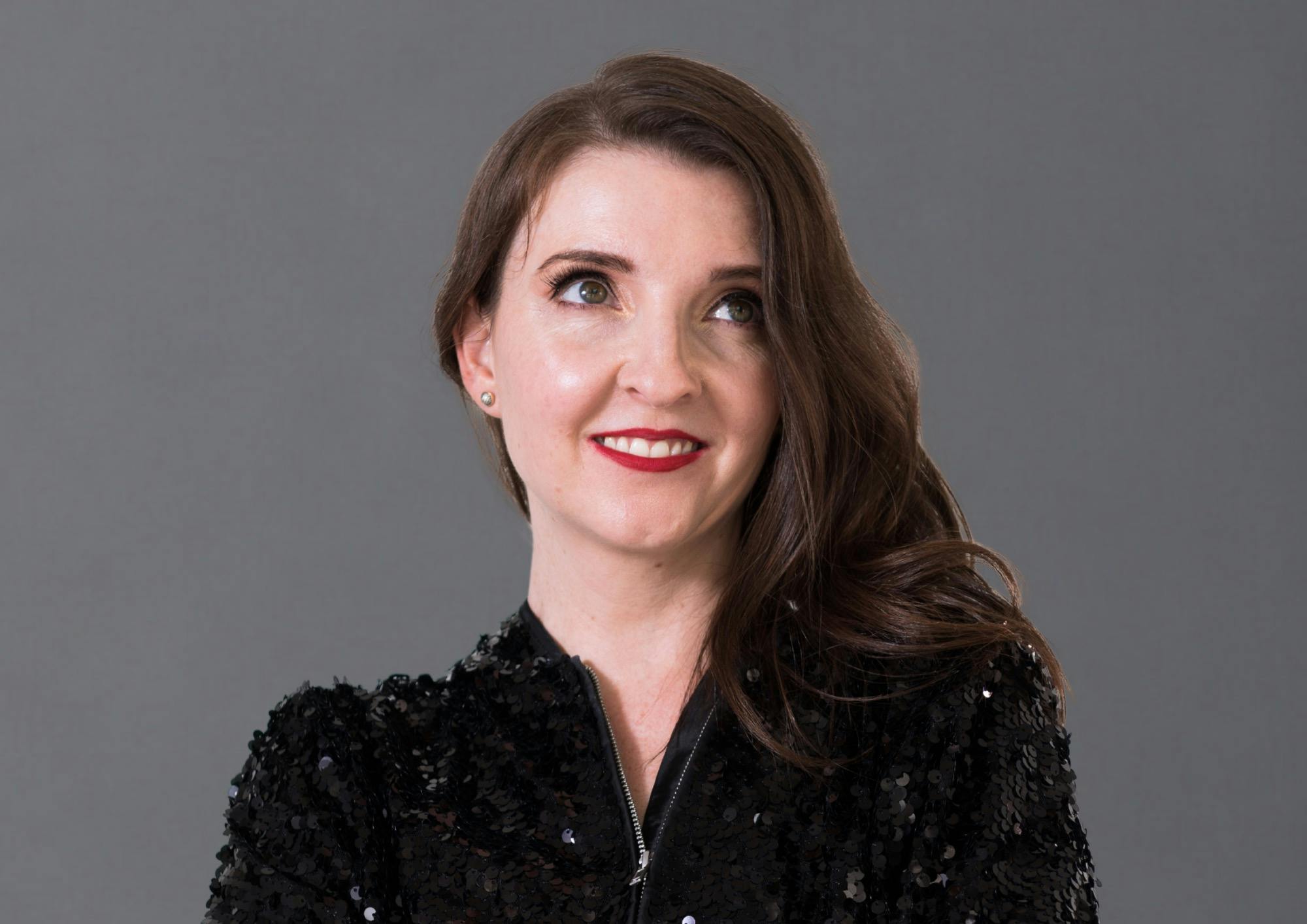 Photo of comedian Fiona Cox