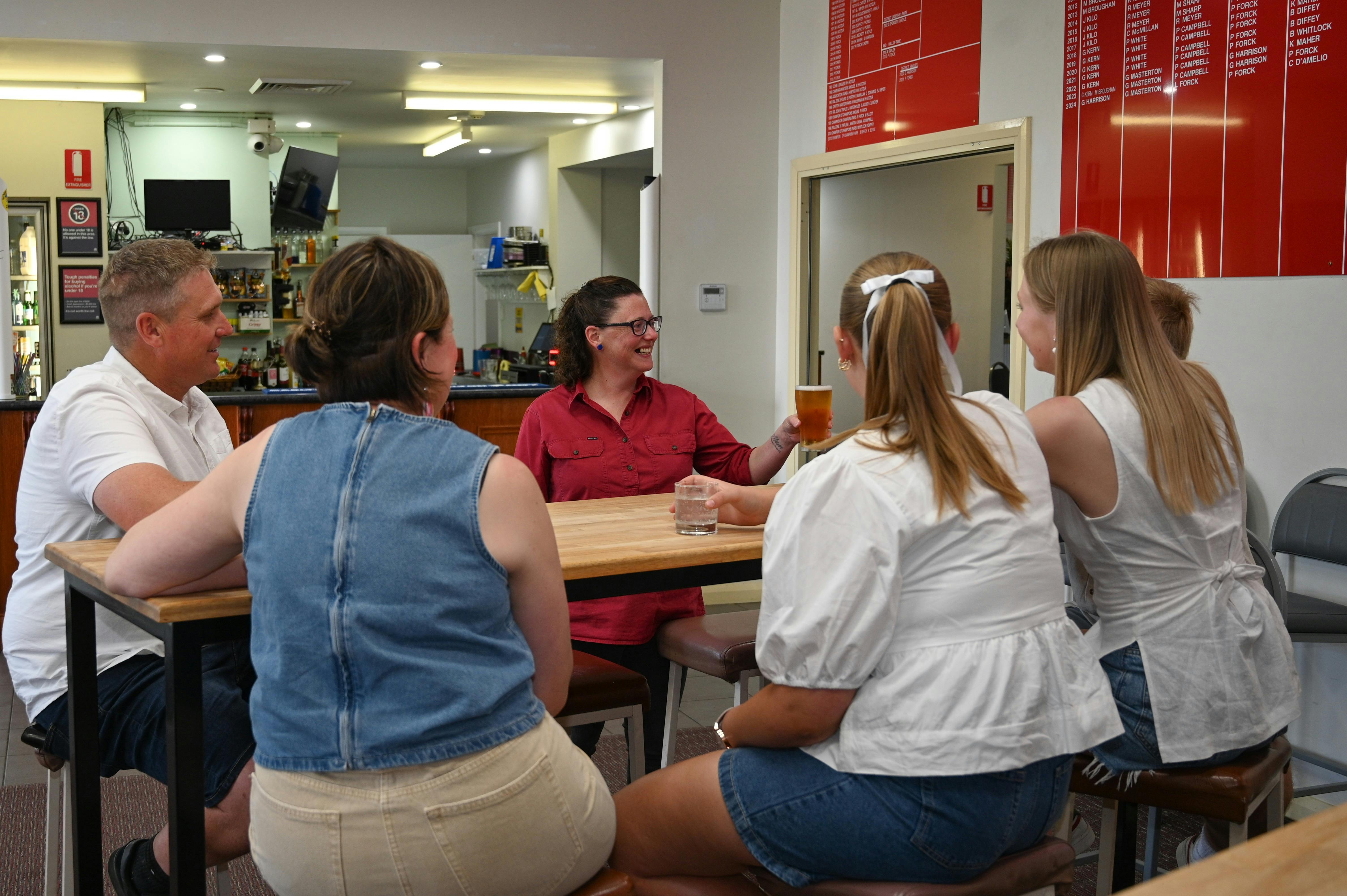 Henty Community Club