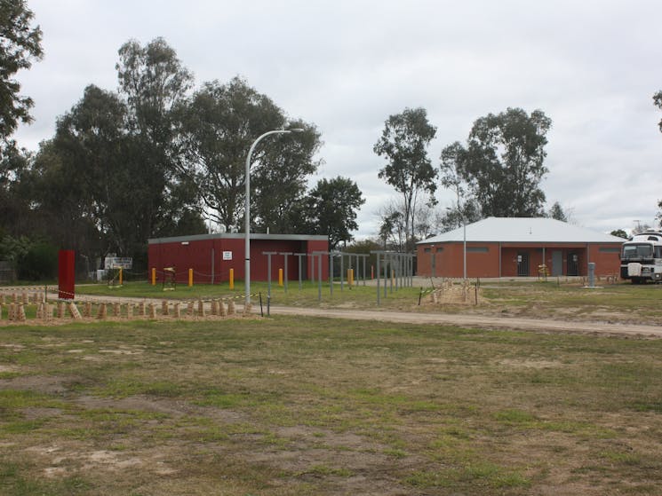 New amenity block and laundry