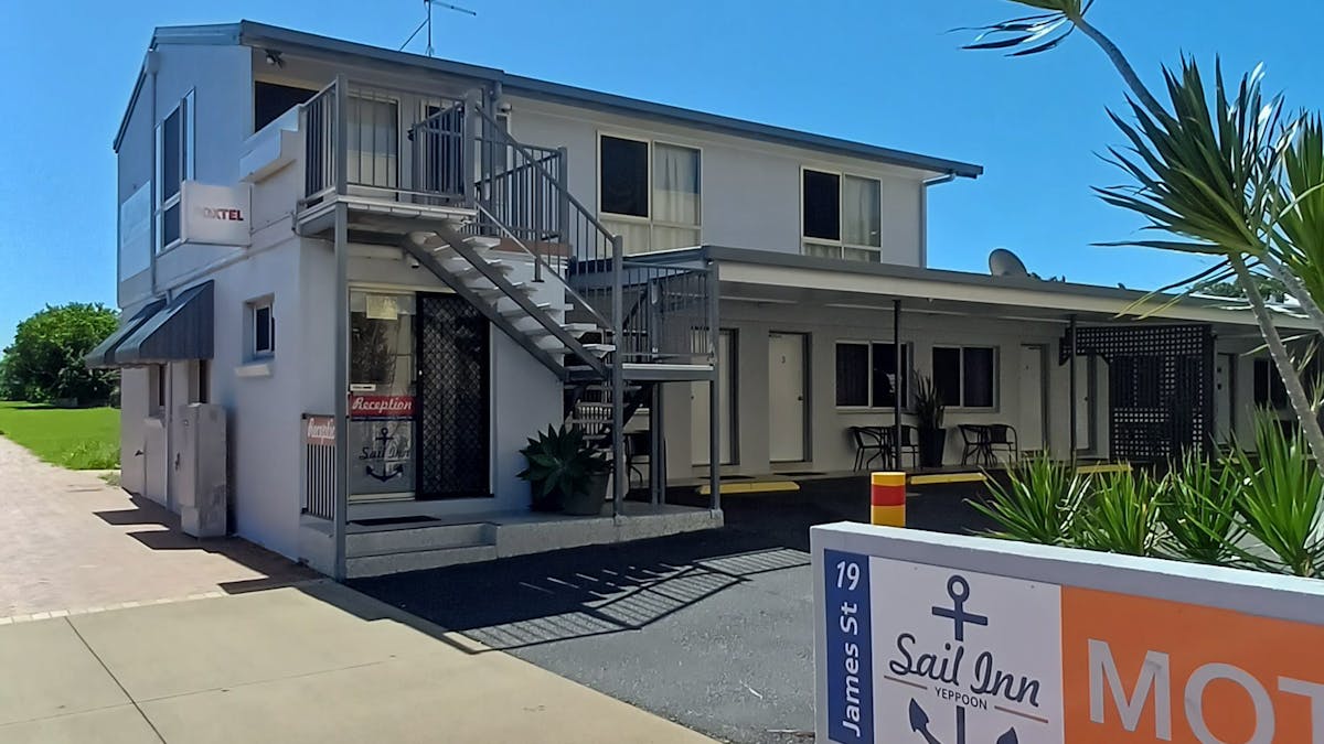 Sail Inn Street View
