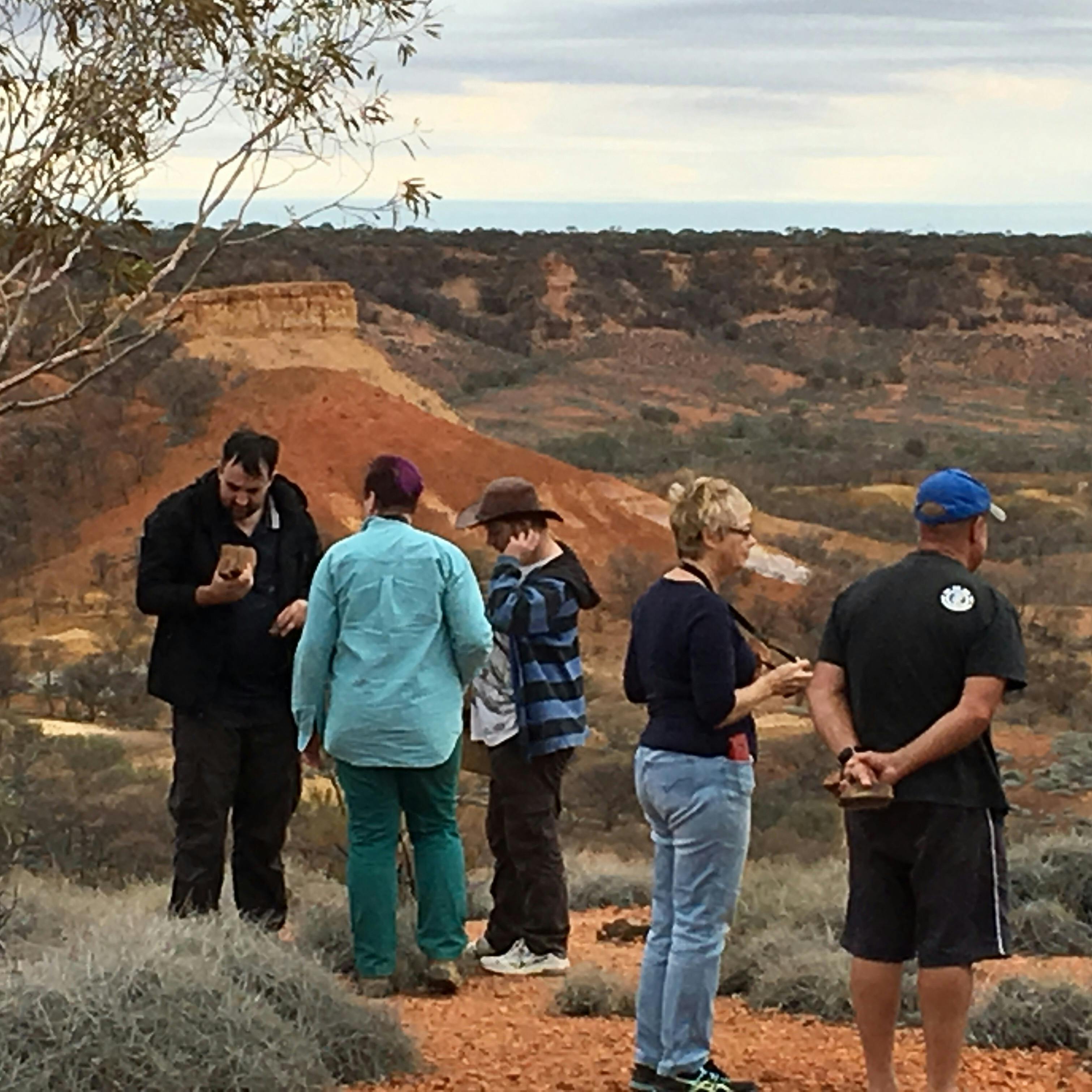 Jump-up Lookouts, Winton